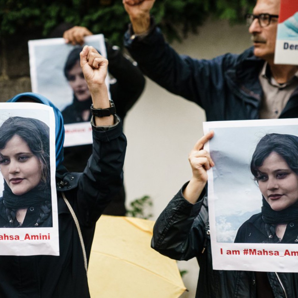 В Иране начали выносить смертные приговоры участникам демонстраций. Эксперты - подробно про протесты, полицию нравов, роль США и угрозы режиму