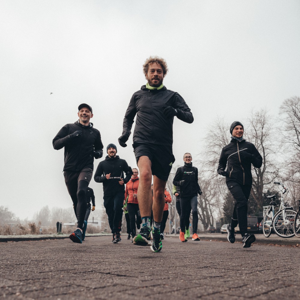 Бегом в светлое будущее: пробежка в Амстердаме вместе с Ильей Варламовым. Фоторепортаж